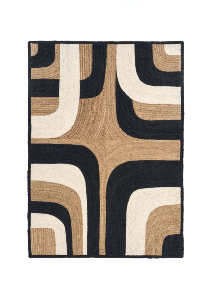 Vloerkleed Penny Lane TA-11985-05 van Elitis met een grafisch patroon in zwart, beige en wit.