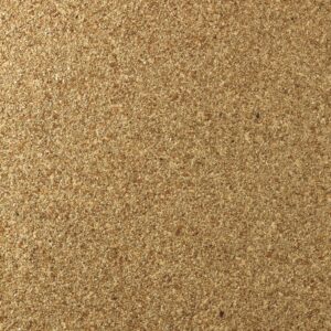 Close-up van de goudbruine textuur van Arte Essentials Kaolin Grezzo 30380 wandbekleding.