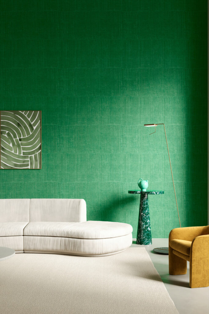 Arte Alaya Katan Silk behang in kleur Emerald (11504) - Interieur impressie