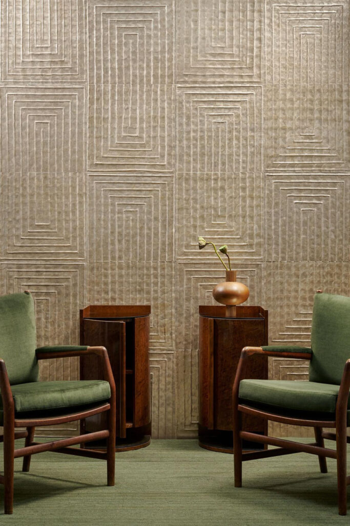 Arte Luster Cornice behang in kleur Sandstone (70332) - Interieur impressie