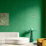 Arte Alaya Katan silk behang in kleur Emerald (11504) - Interieur impressie