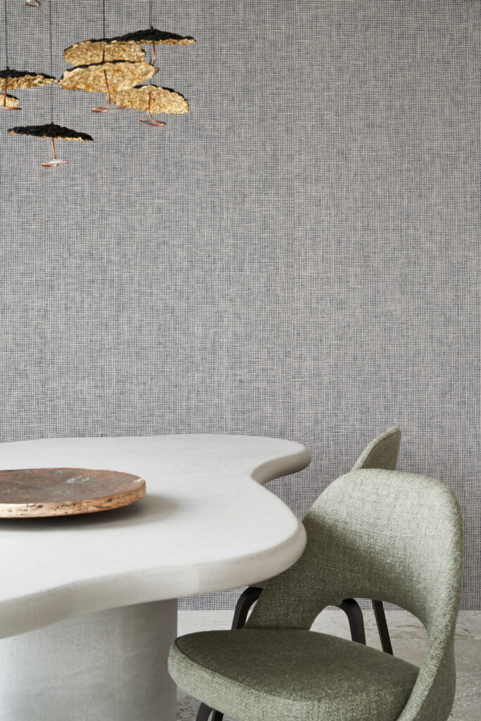 Arte All naturals Waffle weave behang in kleur Navy Beige (85532A) - Interieur impressie