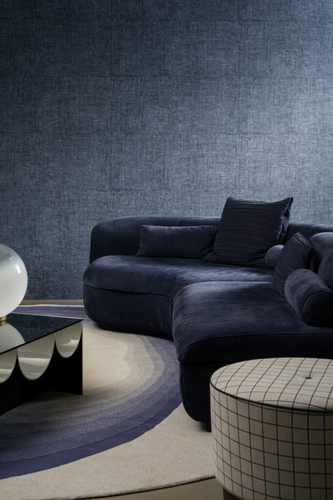 Arte Antigua Tintura behang in kleur Indigo (33027) - Interieur impressie