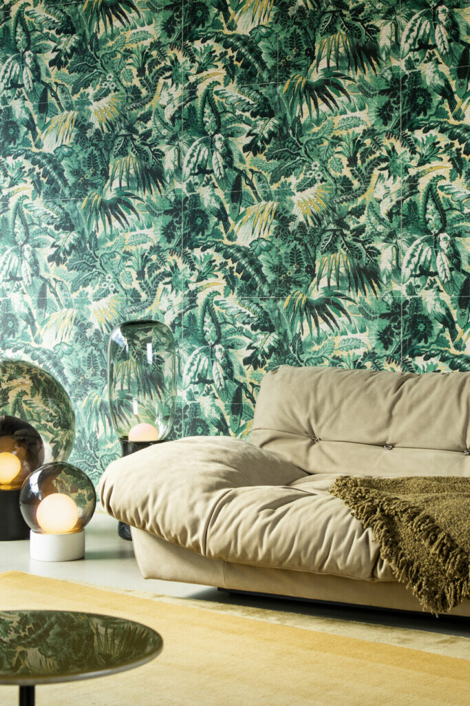 Arte Antigua Tropicali behang in kleur Lemony Green (33000) - Interieur impressie