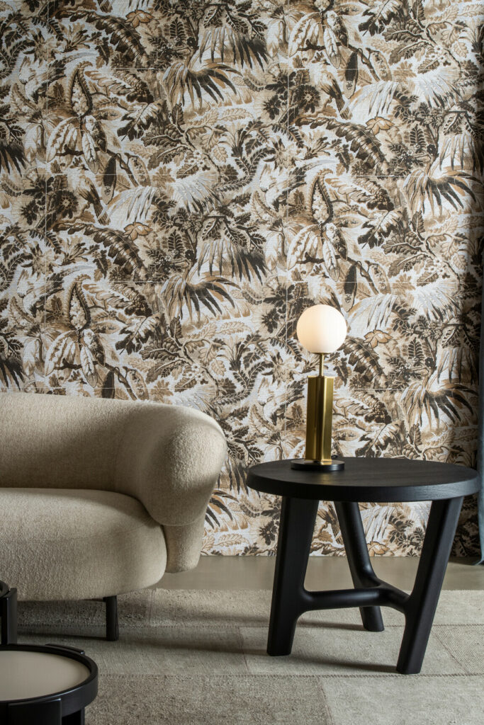 Arte Antigua Tropicali behang in kleur Linen Silver (33002) - Interieur impressie