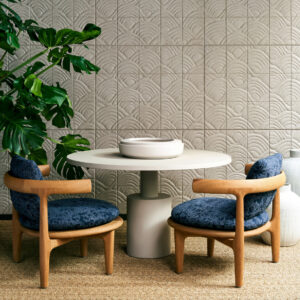 Arte Babylon Terracotta behang in kleur Gargoyle (97012) - Interieur impressie