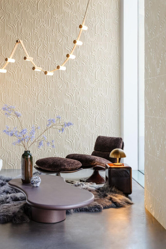 Arte Embleme Cloud behang in kleur Shell (30831) - Interieur impressie