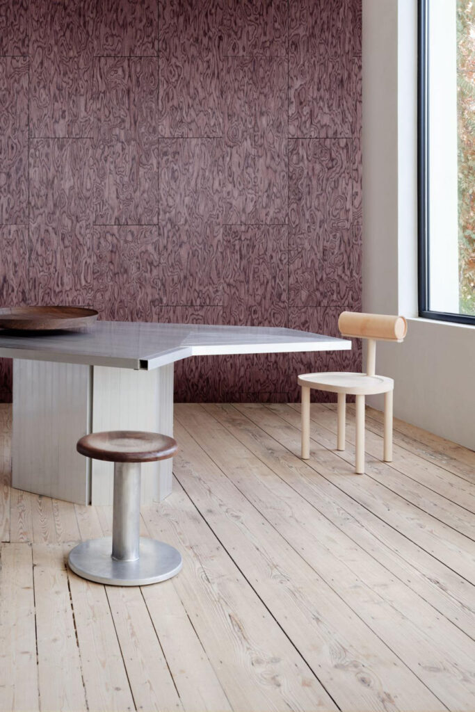 Arte Embleme Coti behang in kleur Antique Mauve (30803) - Interieur impressie