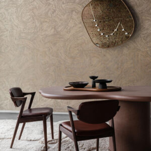 Arte Embleme Impasto behang in kleur Shiny Taupe (60102A) - Interieur impressie