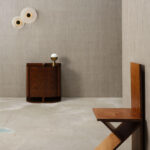 Arte Embleme Pyxis behang in kleur Mink (38008A) - Interieur impressie