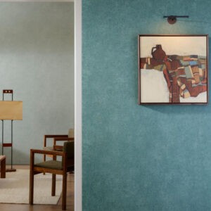 Arte Essentials kaolin Calcaire stucco behang in kleur Teal (30313) - Interieur impressie