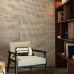 Arte Essentials les naturels Le raphia tisse behang in kleur Black Natural (26744) - Interieur impressie