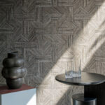 Arte Essentials tangram Intarsio behang in kleur Granite (24048) - Interieur impressie
