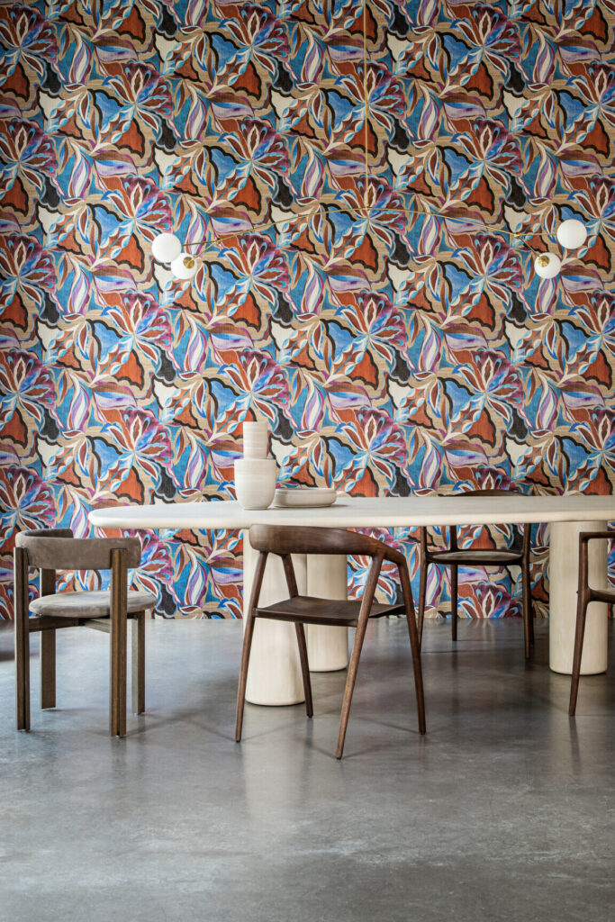 Arte Essentials tangram Myriad behang in kleur Indigo Myth (24102) - Interieur impressie