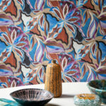 Arte Essentials tangram Myriad behang in kleur Indigo Myth (24102) - Interieur impressie