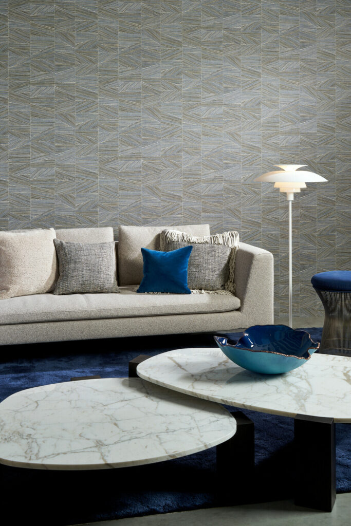 Arte Essentials totem Infinity behang in kleur Ash Blue (18930) - Interieur impressie