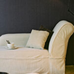 Flamant the wallpaper collection Lin behang in kleur Black Tie (40024) - Interieur impressie