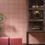 Flamant caractere Carreaux behang in kleur Moyen Age (12070) - Interieur impressie