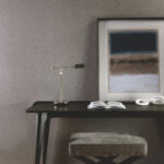 Flamant honore Lin normandie behang in kleur Moon Stone (78228) - Interieur impressie