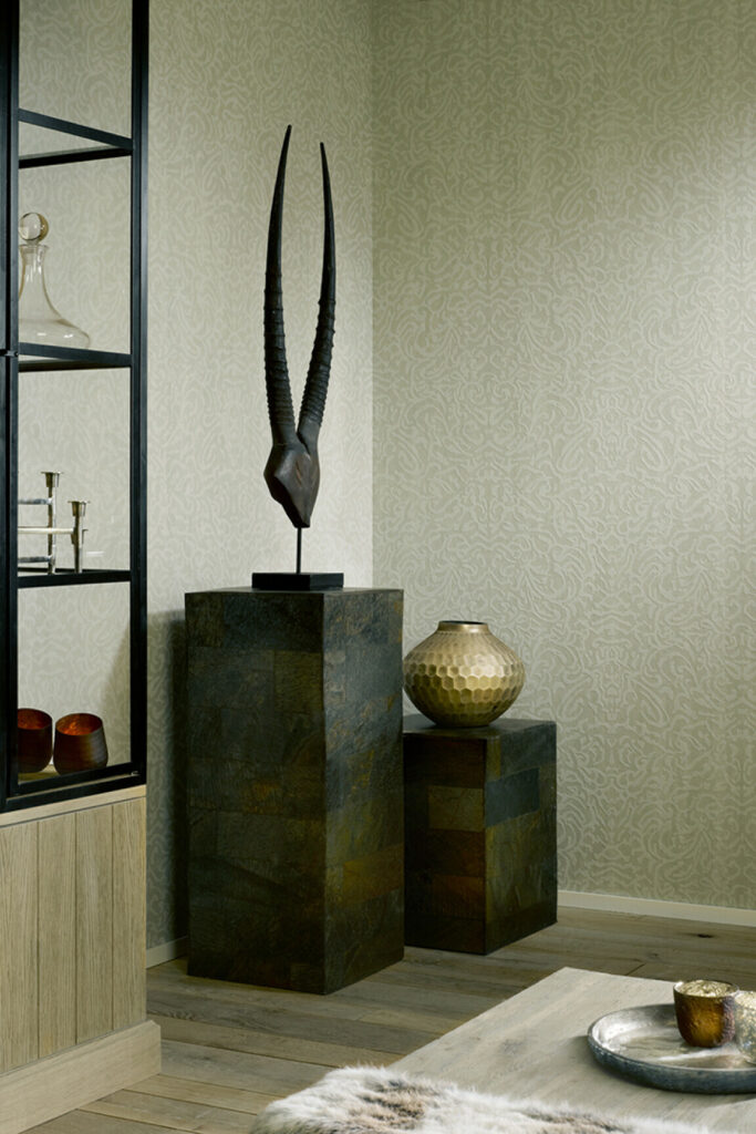 Flamant les mineraux Escalles behang in kleur Antique (50150) - Interieur impressie