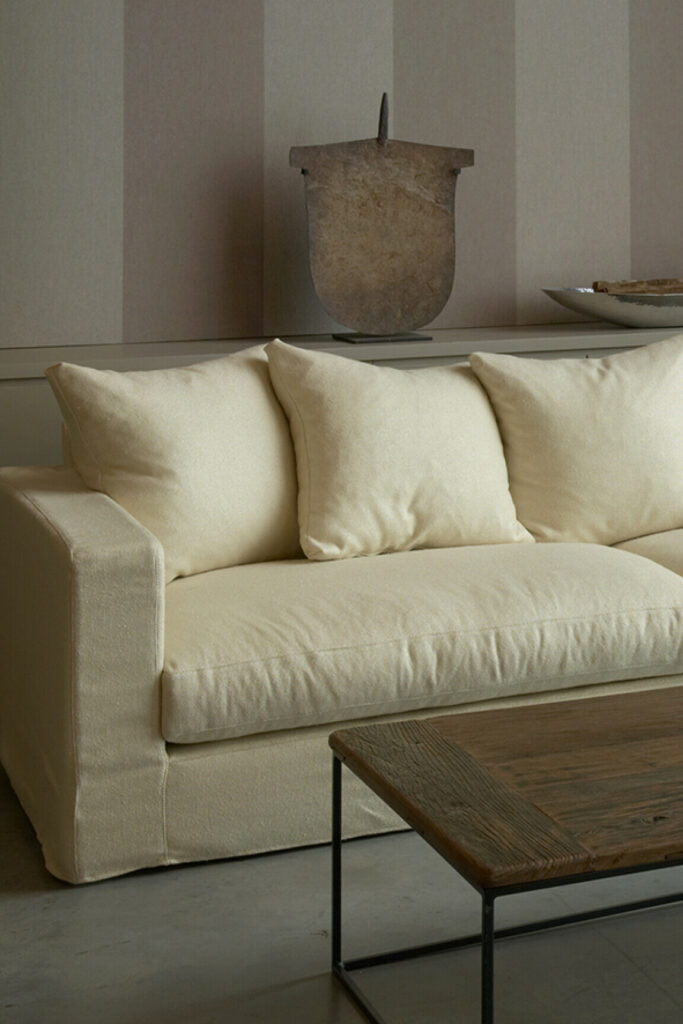 Flamant les rayures stripes Grande stripe behang in kleur Flax et Potatoes (30003) - Interieur impressie