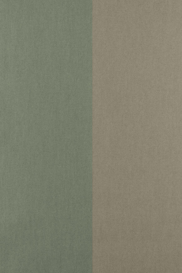 Flamant-suite-II-les-rayures Grande Stripe behang in kleur Olive et Artichaut (30009) - Product close-up