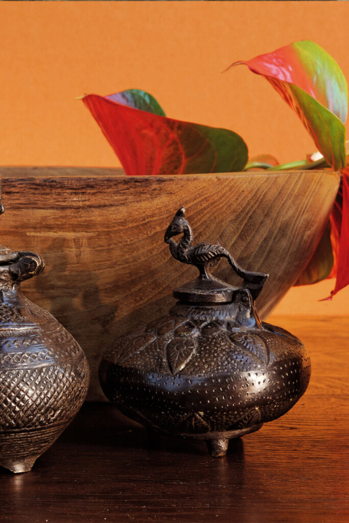 Flamant suite i les unis Lin behang in kleur Tango (40103) - Interieur impressie