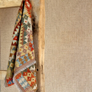 Arte Gitane Nongo behang in kleur Sand (49511) - Interieur impressie