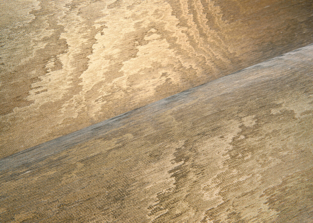 Arte Kharga Moire behang (15011A) - Sfeerbeeld