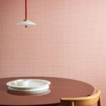 Arte Le corbusier dots Dots behang in kleur Bright Pink (31026) - Interieur impressie