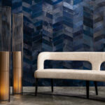 Arte Les cuirs Montage behang in kleur Indigo (33524) - Interieur impressie