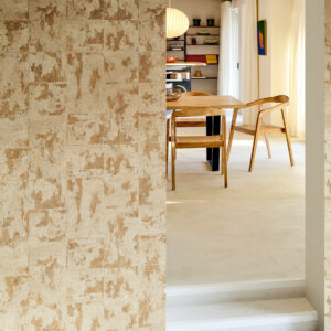 Arte Les forets Eclat behang in kleur Tan (48045) - Interieur impressie
