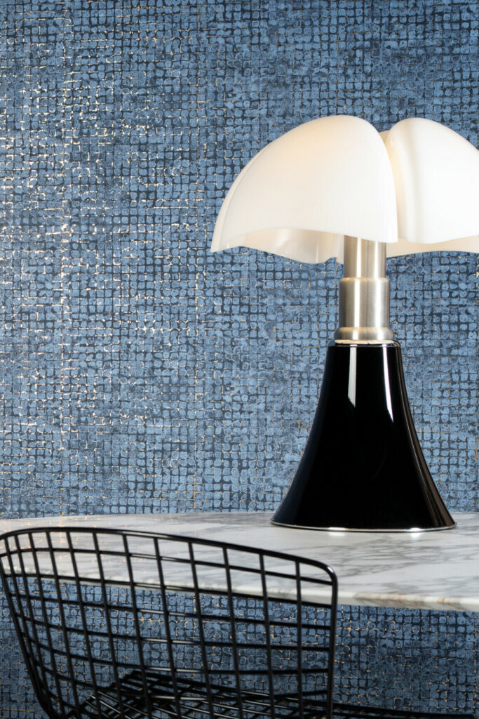 Arte Les thermes Mosaico behang in kleur Blue Stone (70516) - Interieur impressie