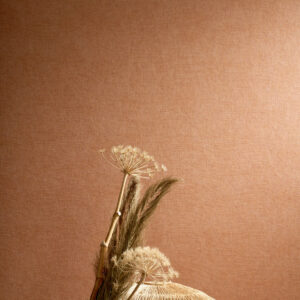 Arte Manila Tulle behang in kleur Squash (73092A) - Interieur impressie