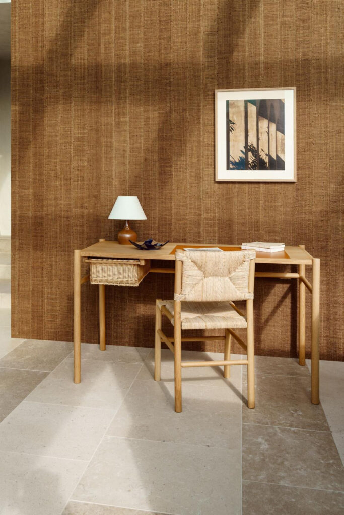 Arte Melaky Farini behang in kleur Ochre (40726) - Interieur impressie