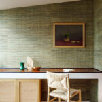 Arte Melaky Tana behang in kleur Straw (40742) - Interieur impressie