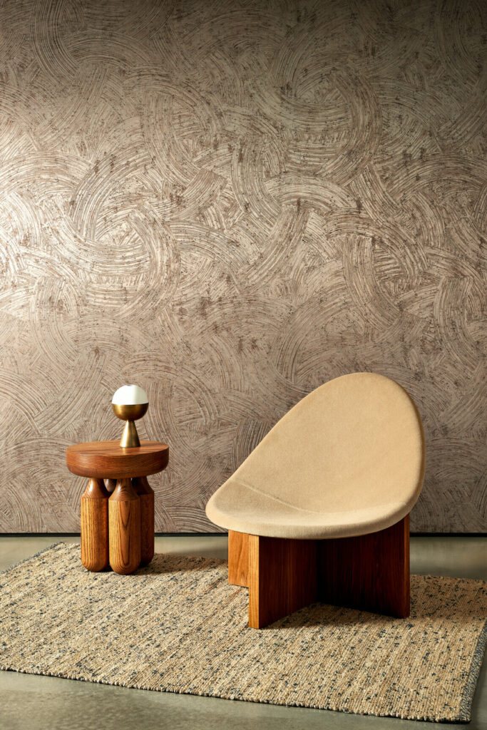 Arte Metal x patina Impasto behang in kleur Shiny Taupe (60102) - Interieur impressie