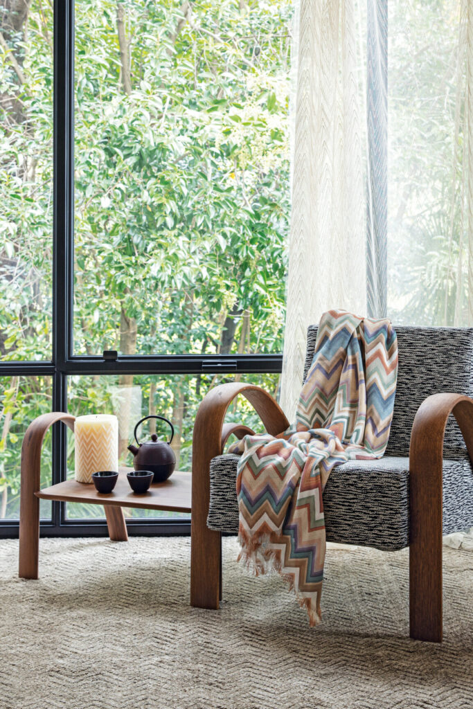 Missoni home wallcoverings 04 Happy zigzag behang in kleur 10330 (10330) - Interieur impressie