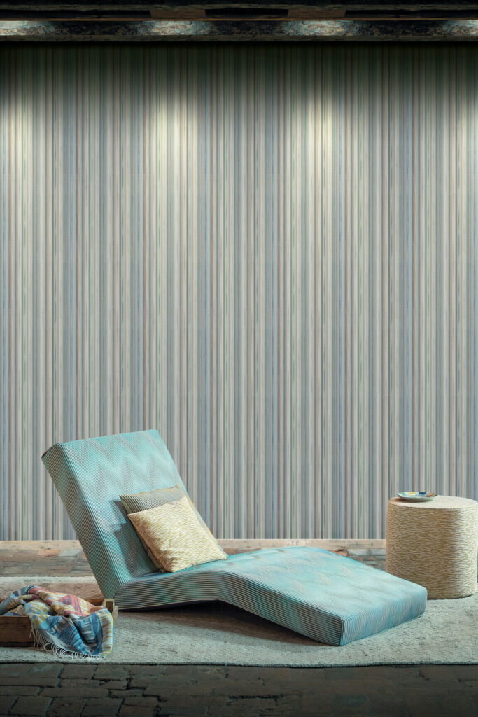 Missoni home wallcoverings 04 Striped sunset behang in kleur 10395 (10395) - Interieur impressie