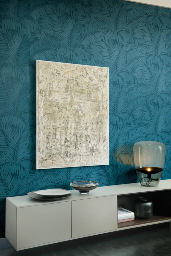 Arte Monsoon 20 Sabal behang in kleur Petrol (75208A) - Interieur impressie