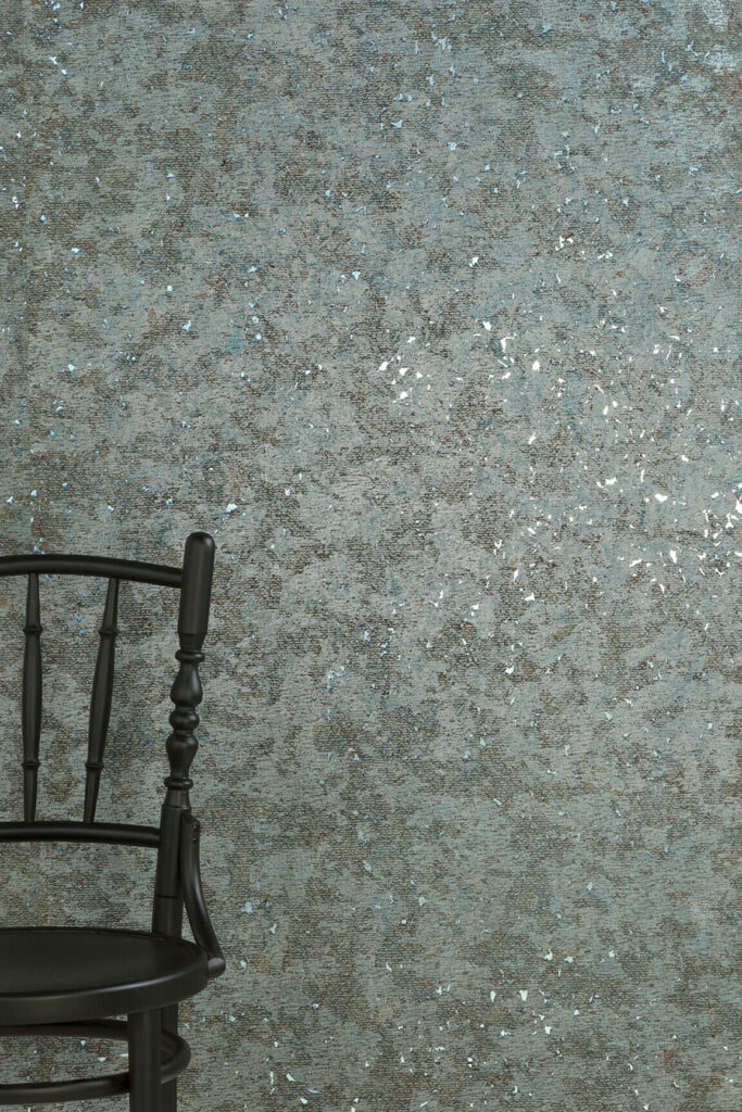 Moooi wallcovering extinct animals Bearded leopard behang in kleur Fossil Grey (MO2051) - Interieur impressie