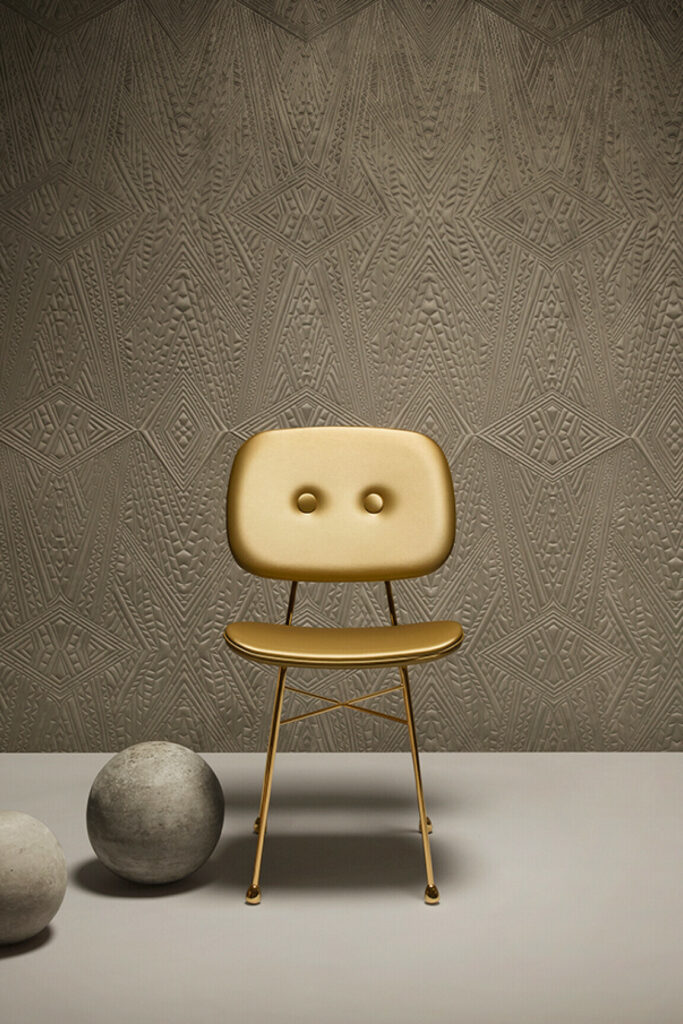 Moooi wallcovering extinct animals Dwarf rhino behang in kleur Sage (MO2083) - Interieur impressie