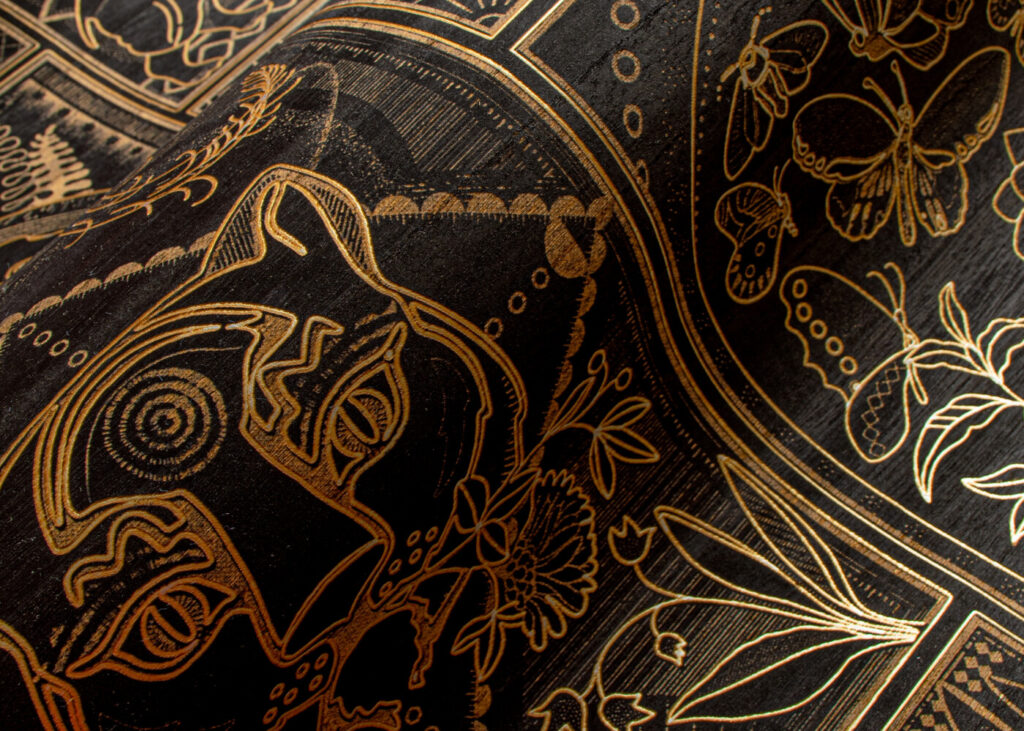 Moooi wallcovering memento moooi Golden tiger behang (MO4040) - Sfeerbeeld