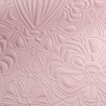 Moooi wallcovering memento moooi Mimic moth behang in kleur Petal (MO4000) - Product close-up