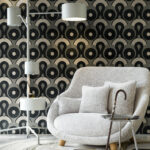 Moooi wallcovering memento moooi Queen cobra behang in kleur Smoke (MO4010) - Interieur impressie