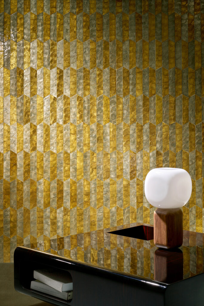 Arte Samal Prisma behang in kleur Spiced Honey (33712) - Interieur impressie