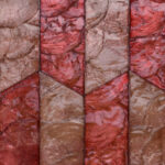 Arte Samal Prisma behang in kleur Venetian Red (33713) - Product close-up
