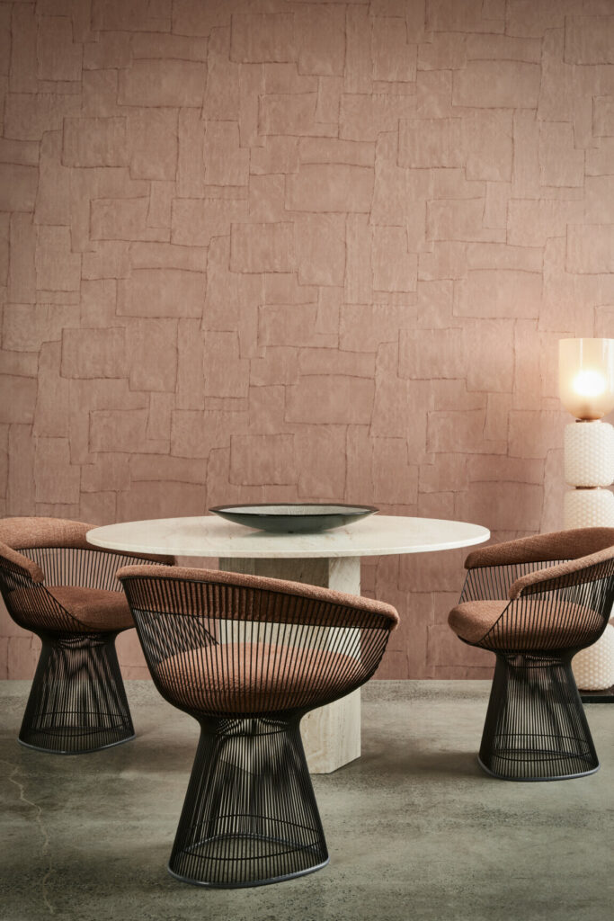 Arte Sculptura Oblong behang in kleur Soft Terra (42543) - Interieur impressie