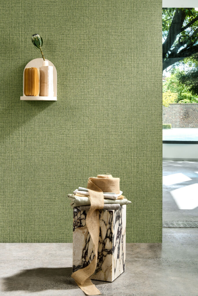Arte Textura Nongo behang in kleur Olive (49517A) - Interieur impressie