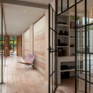 Arte Tribu Sumba behang in kleur TRU20 (TRU20) - Interieur impressie